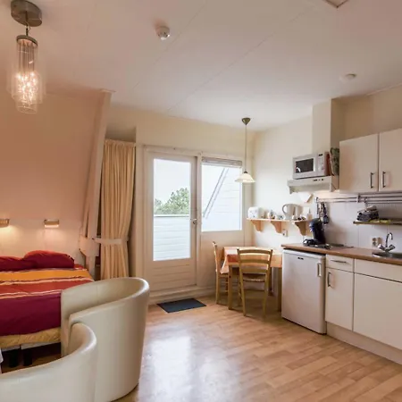 Unique Studio On Large Estate With Sea View Appartement Bergen aan Zee